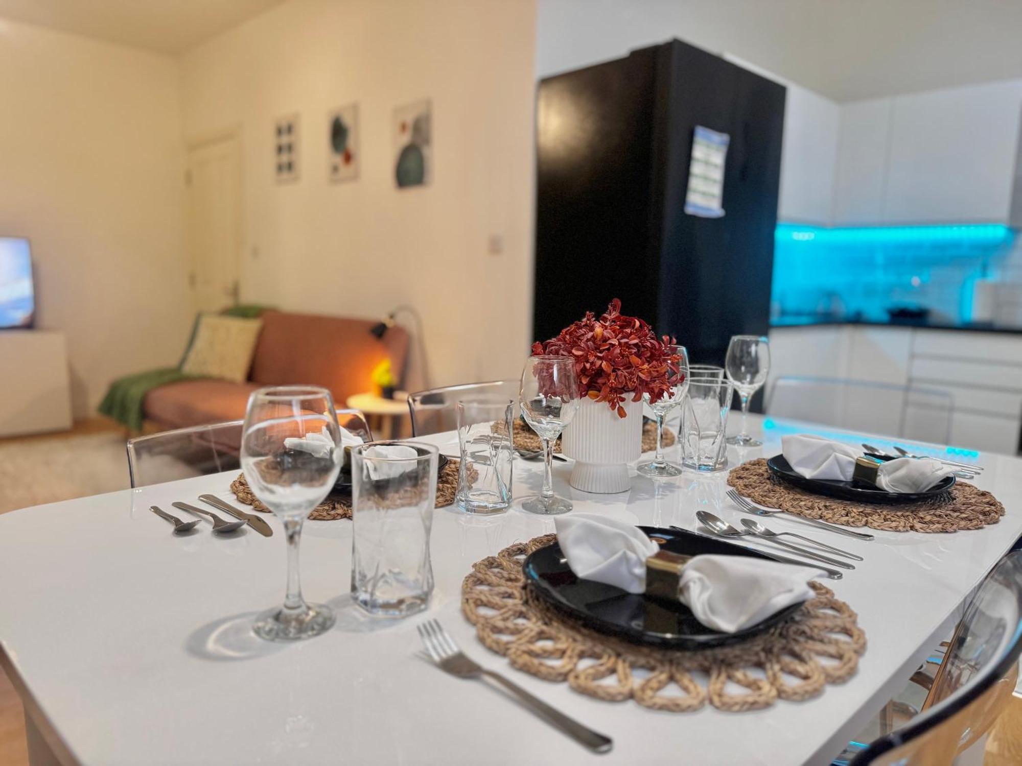 Appartamento Modern 1-bed 30min To & Parking